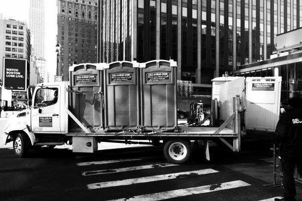 Best Construction site porta potty rental  in Centerville, MN